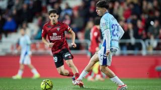 Izan Merino, durante el Mirandés vs. Málaga CF