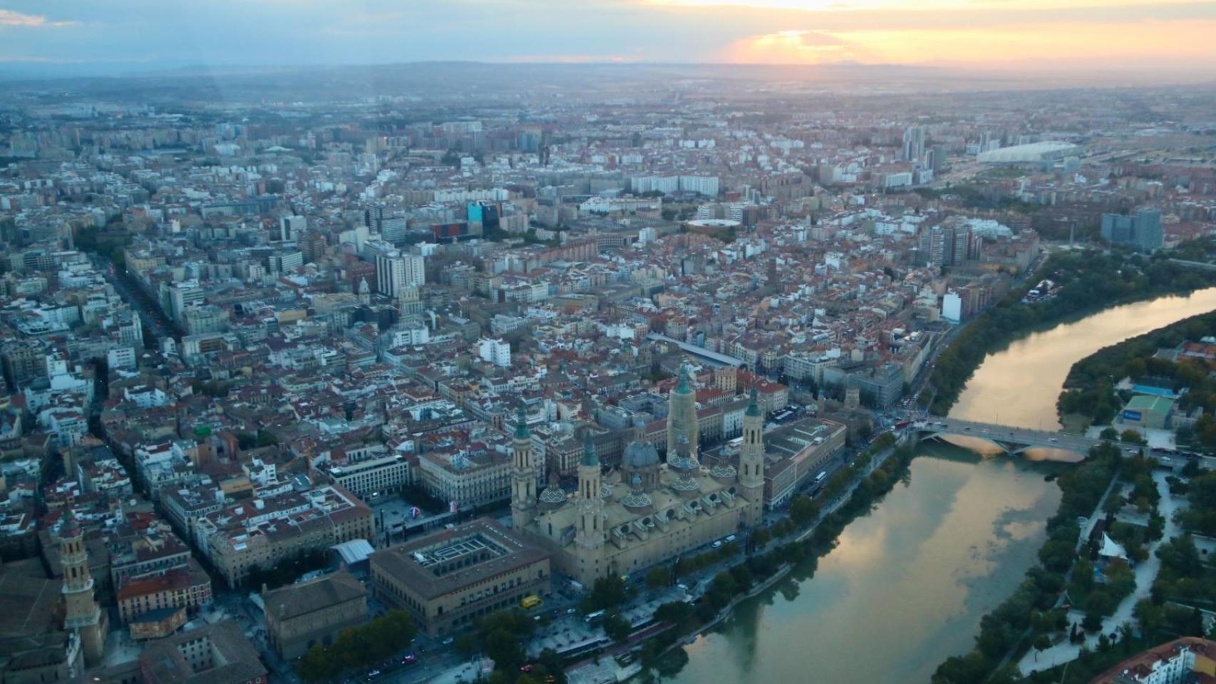 Zaragoza desde el cielo, en imagen de archivo.