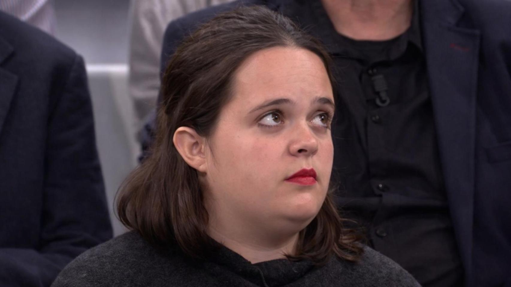 Julia Sintes, animadora de hotel.