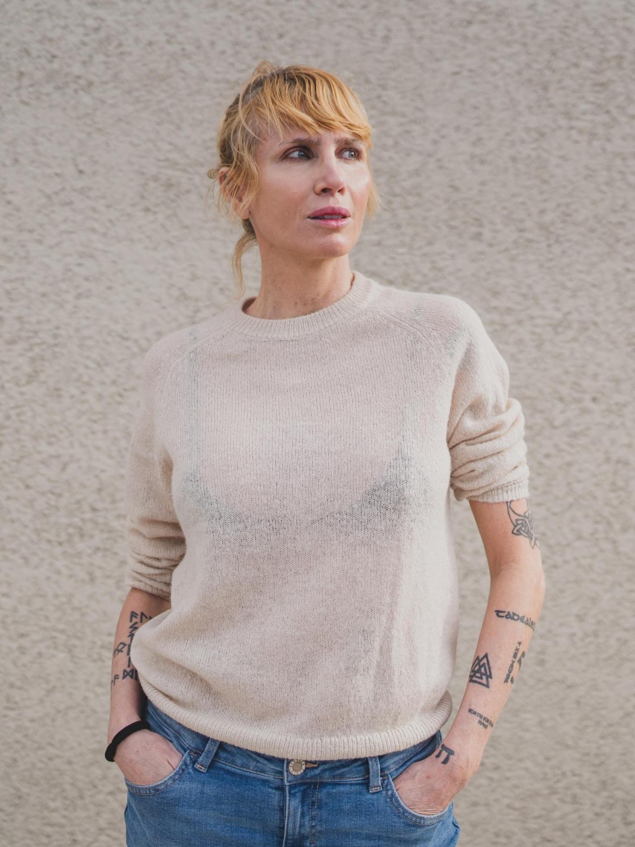 Astrid, posando para la cámara, en su reciente encuentro con este periódico.