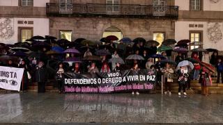 Concentración de Vigo en repulsa del feminicidio de Mos