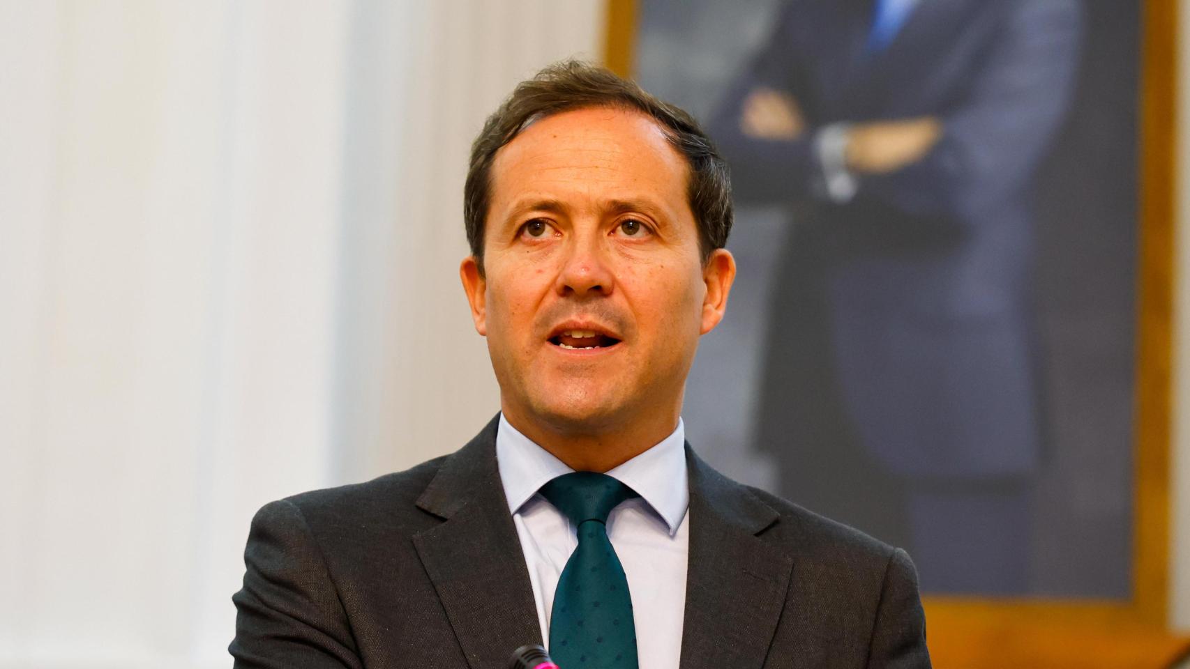 El alcalde de Toledo, Carlos Velázquez, ya anunció que acudiría a los tribunales contra una decisión  arbitraria e injusta  del Gobierno de España.