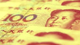 Billetes de 100 yuanes.