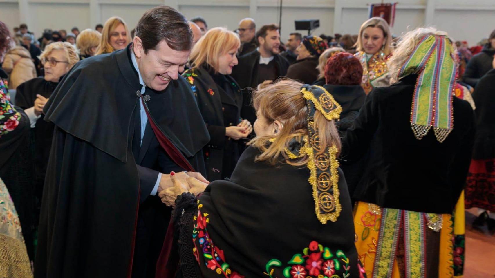 El presidente de la Junta de Castilla y León, Alfonso Fernández Mañueco, asiste al IX Encuentro Provincial de Águedas de Zamora.