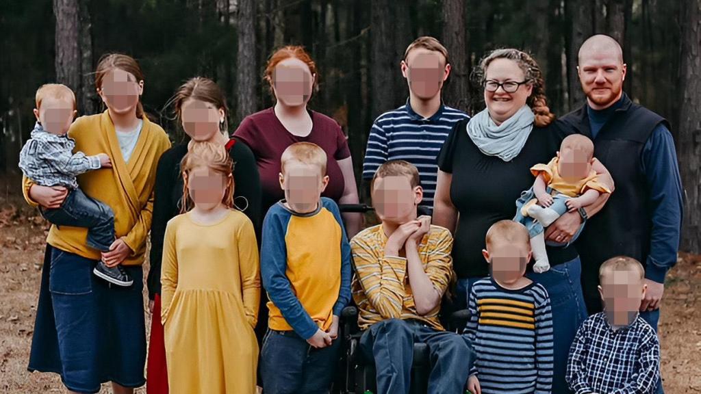 Cuando se tomó la foto, Lisa Tanner estaba esperando su hijo número 12.