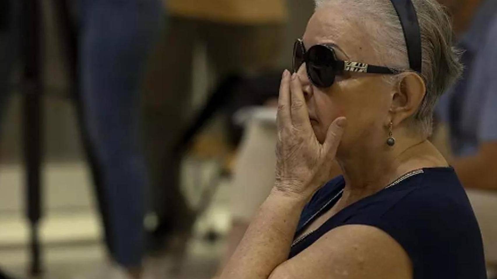 La  Dra. Gloria  destrozó la cara a 37 mujeres inyectando silicona y no ácido hialurónico:  Ponte hielo, masajéate los labios 