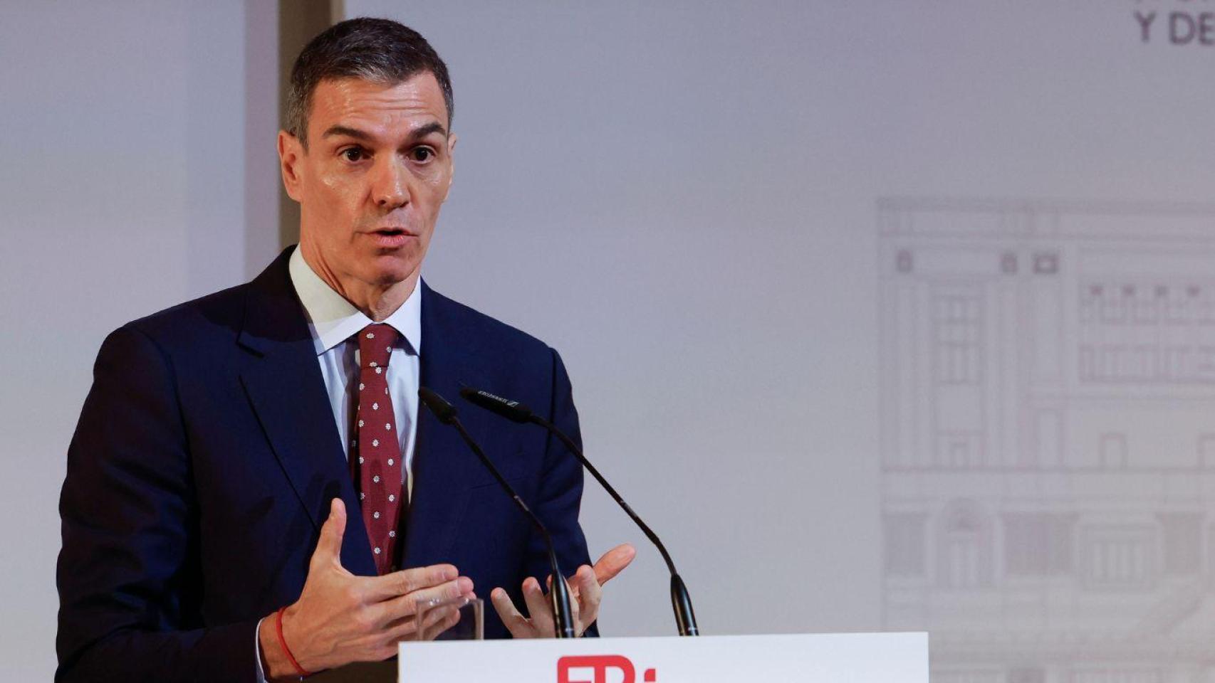 El presidente del Gobierno, Pedro Sánchez clausura la jornada “Formación Profesional y Empresa: la alianza que impulsa el futuro” celebrada este miércoles en el Ministerio de Educación en Madrid.