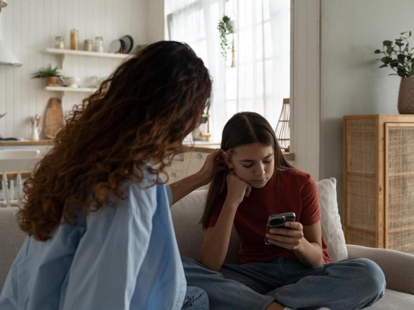Los padres deben ser apoyo y también punto de control.