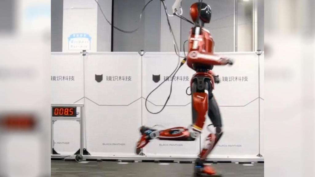 Imagen del robot humanoide creado por Shanghái MirrorMe Tech y Kaierda