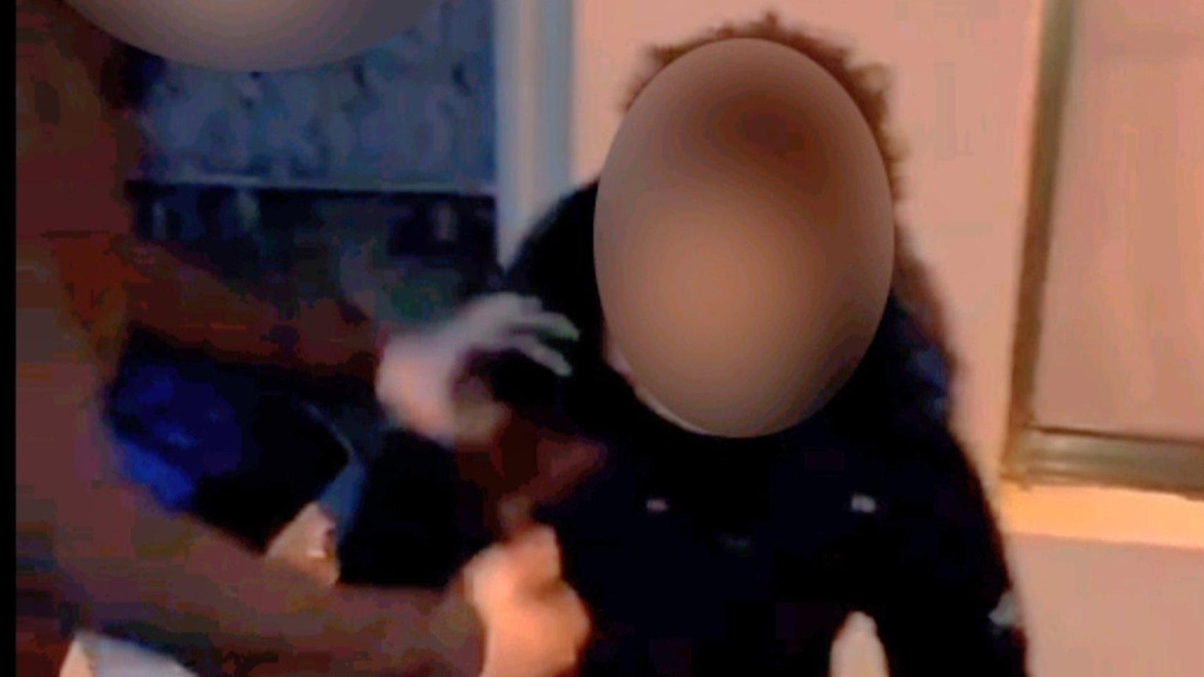 Momento de la agresión a un menor en Nigrán.