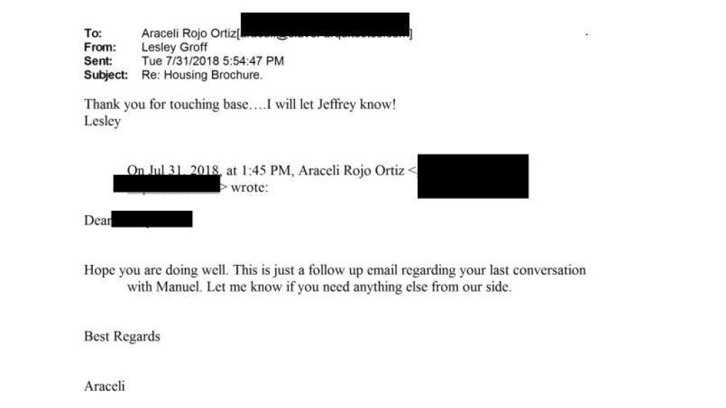 El último mensaje entre una miembro de la empresa Clavel Arquitectos y Lesley Groff, asistenta de Epstein.
