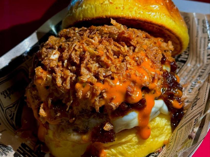 Una de las hamburguesas de 'El Kiosko'.