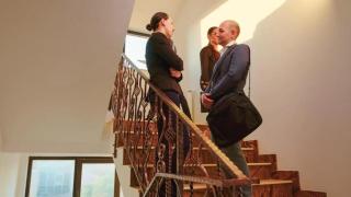 abogada-aclara-derechos-propietario-moroso