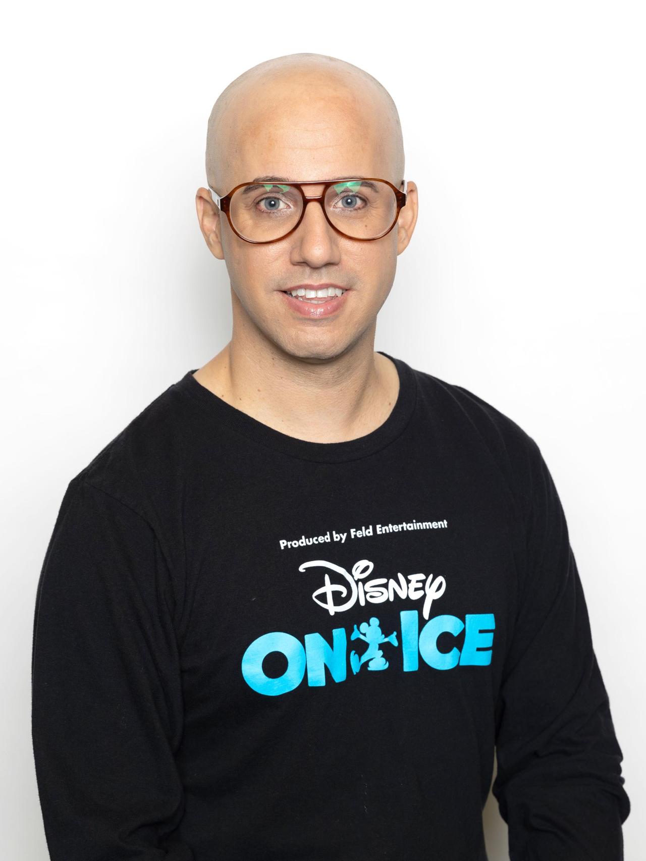Rubén Barrera, patinador madrileño de Disney On Ice.
