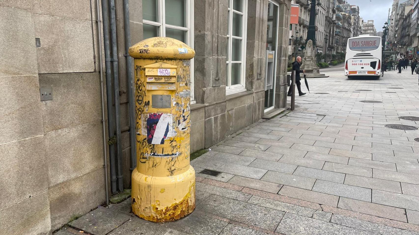 Un buzón de la ciudad de Vigo