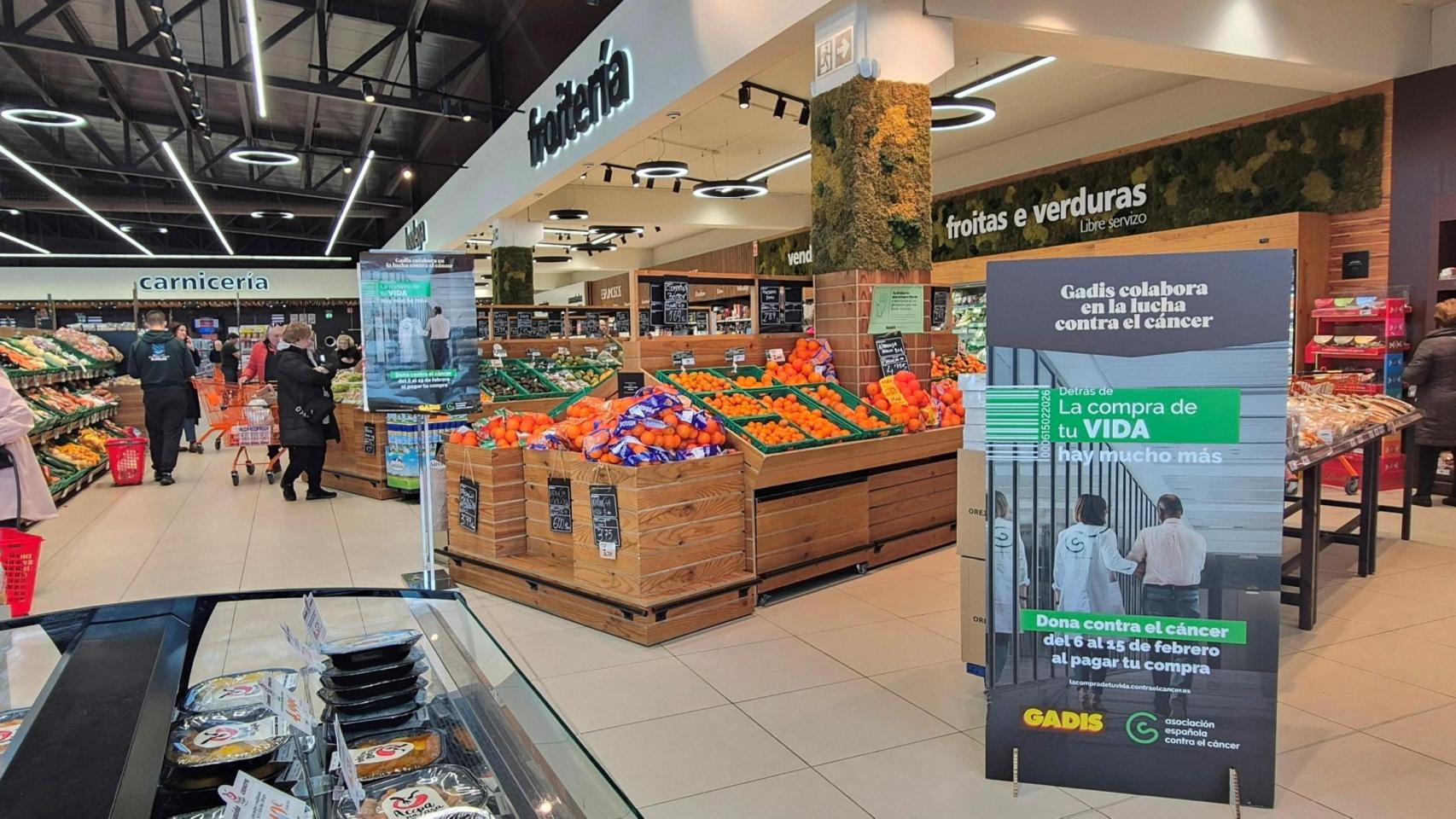 Imagen del cartel de La compra de tu vida en un supermercado de Gadis.