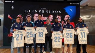 Presentación de los nuevos jugadores del Real Zaragoza.