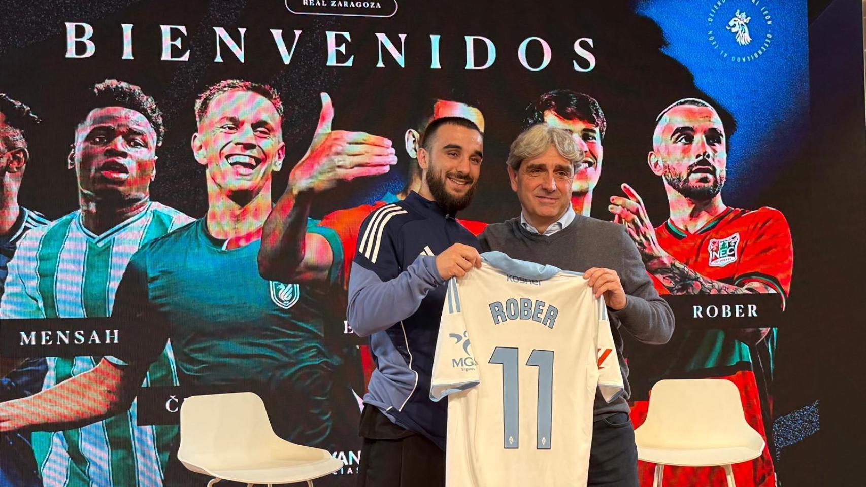 Txema Indias junto a Rober González.