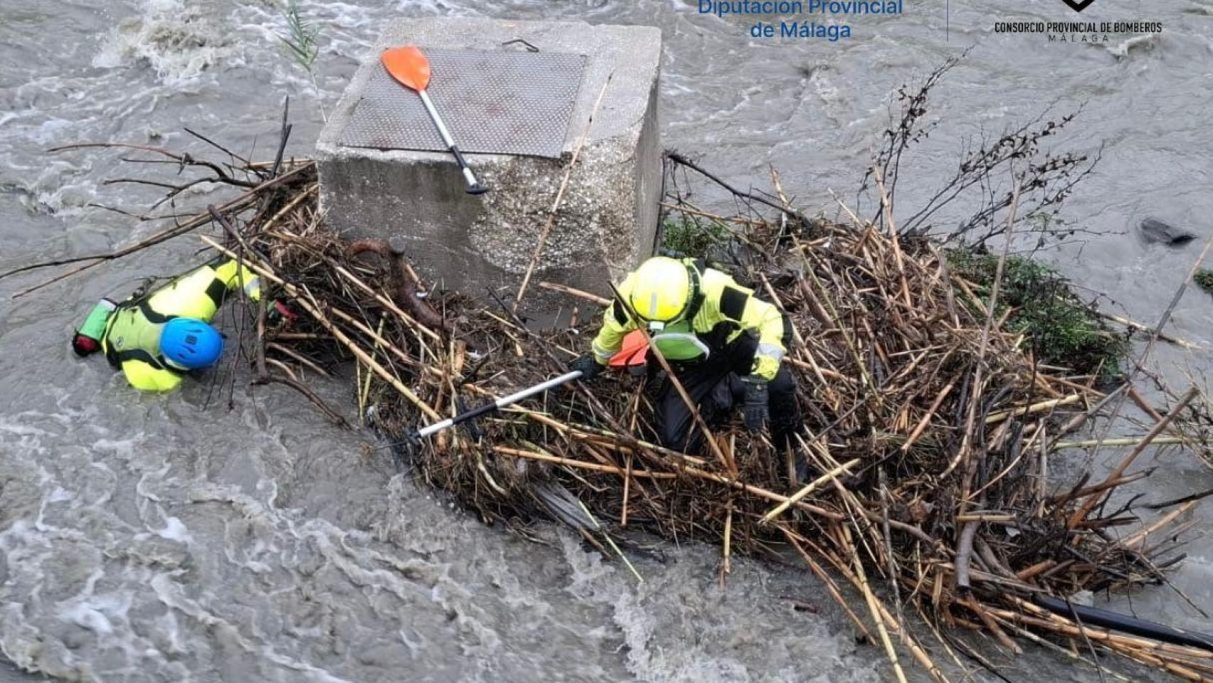 Las labores de búsqueda de Caro.