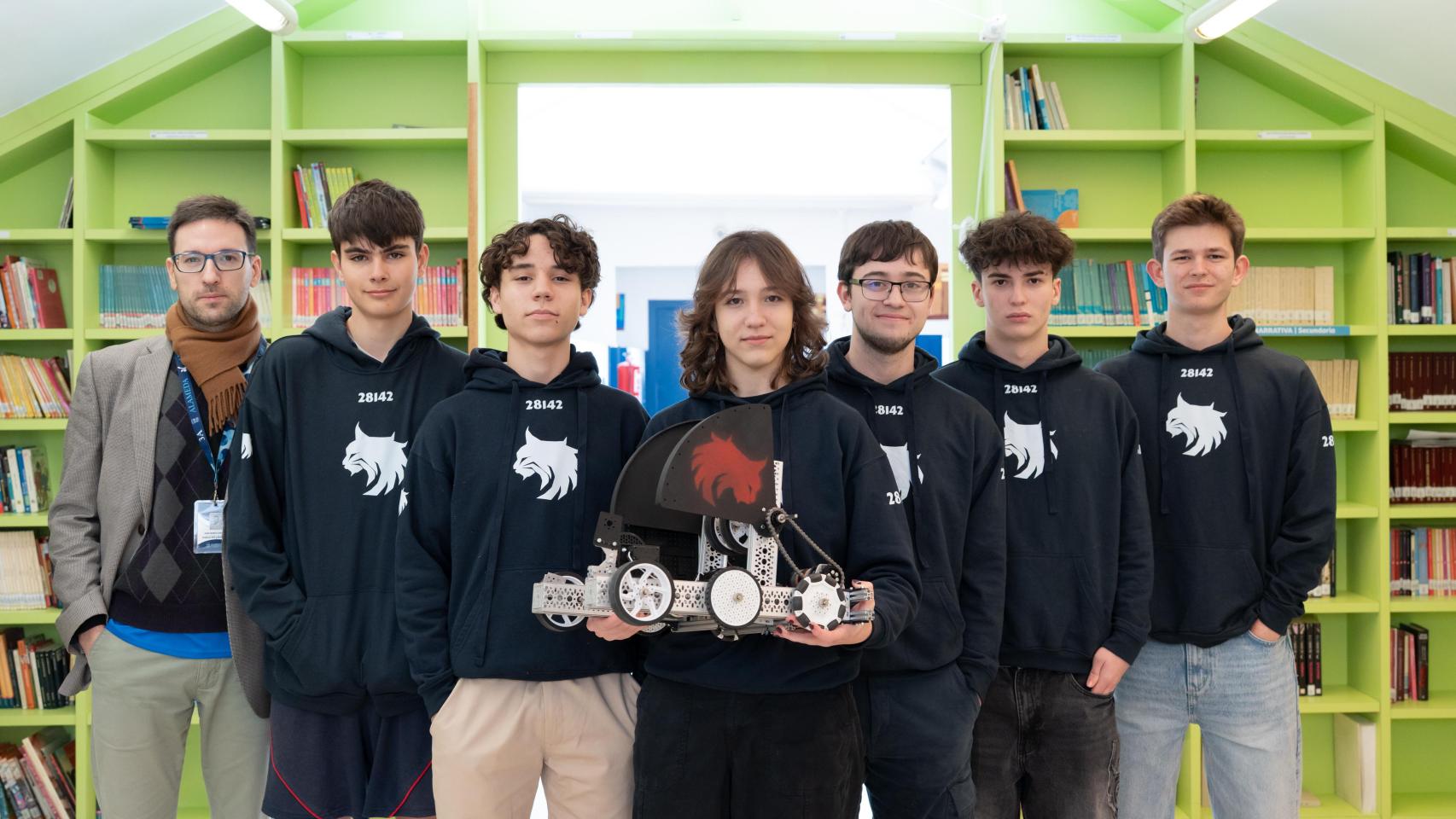 El equipo ATISBO que irá el sábado a Países Bajos para competir en la FTC.