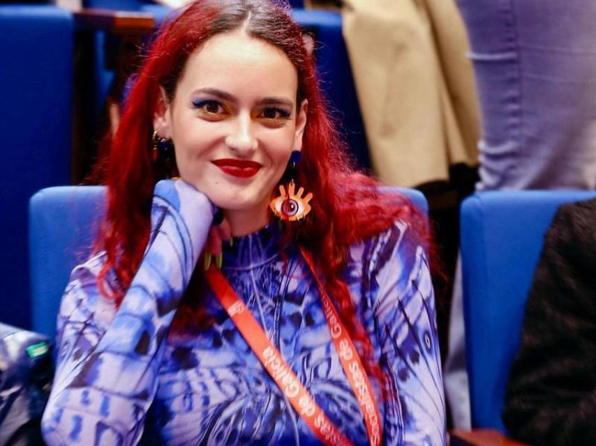 La estética tan personal de Uxía Oviedo es también su seña de identidad.