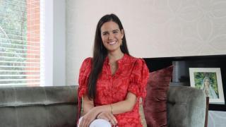 Carla Restoy posando para una foto