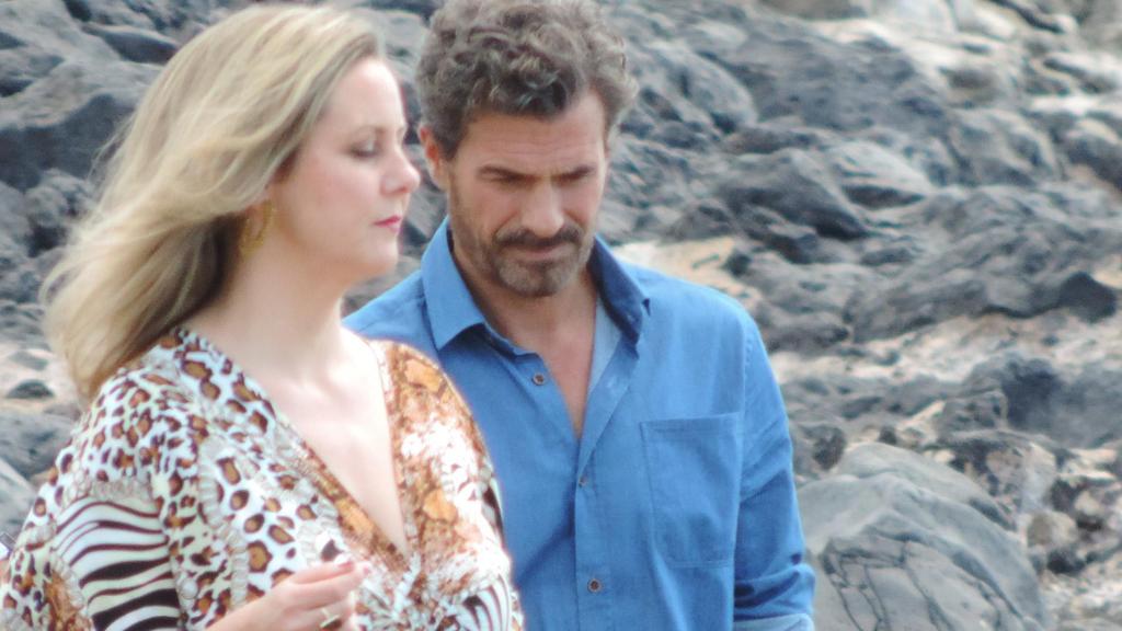 Rodolfo Sancho durante el rodaje de 'Trazos ocultos' en Tenerife.