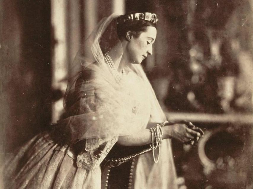 Eugenia de Montijo, emperatriz consorte de Francia, en 1856. Foto: Gustave Le Gray.