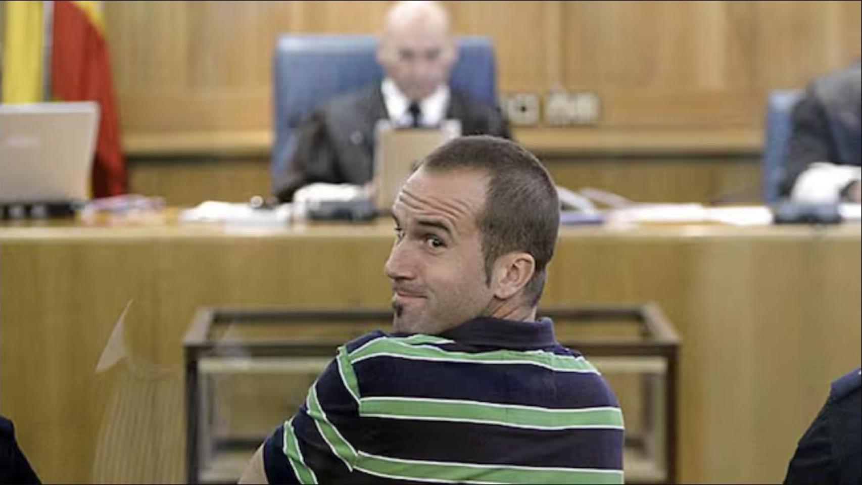 El etarra Txeroki, ante el juez Bermúdez en la Audiencia Nacional.