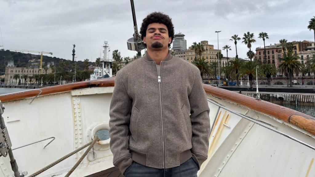 Gerard, un joven de 20 años que se quitó las redes sociales por su adicción durante la adolescencia.