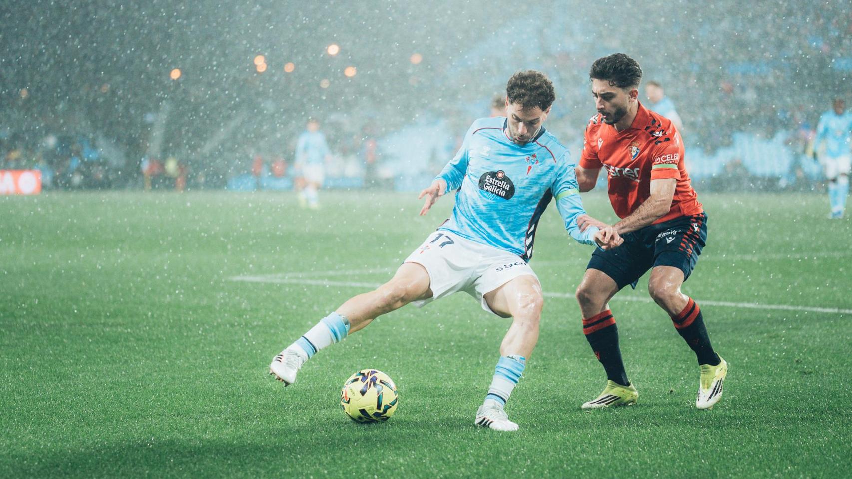 Javi Rueda durante el encuentro contra el Osasuna en Balaídos, a 6 de febrero de 2026
