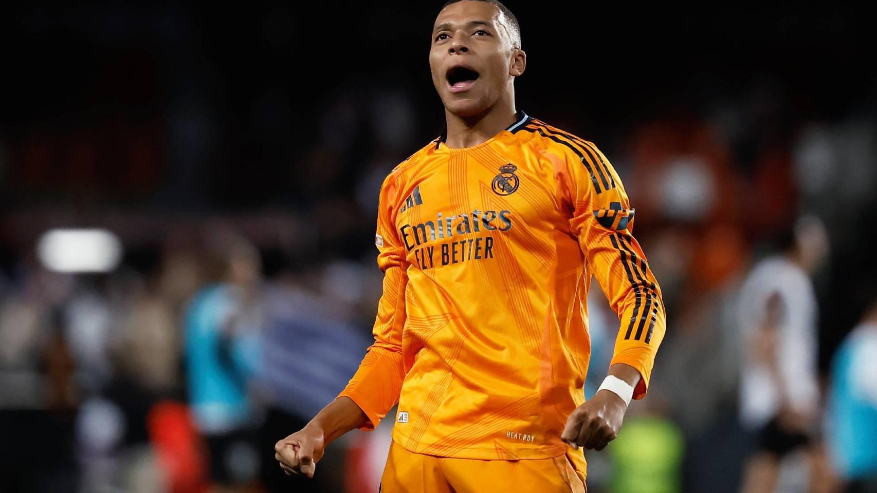 Mbappé, durante su último partido en Mestalla.