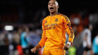Mbappé, durante su último partido en Mestalla.