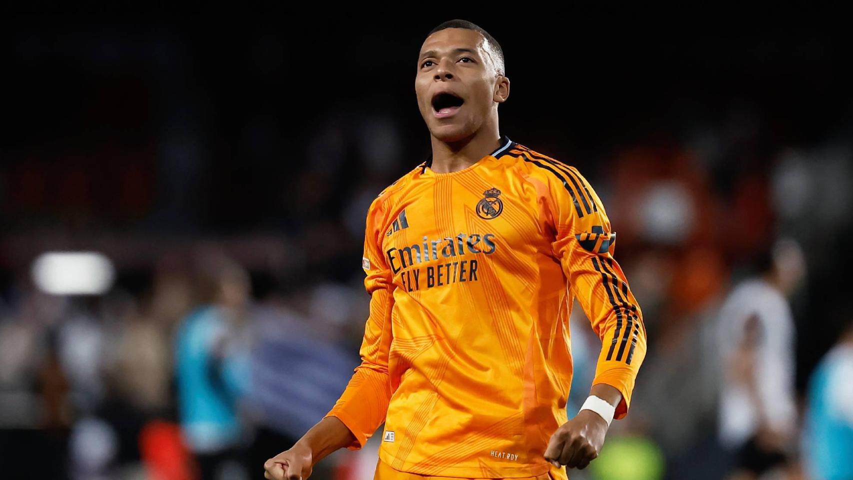 Mbappé, durante su último partido en Mestalla.