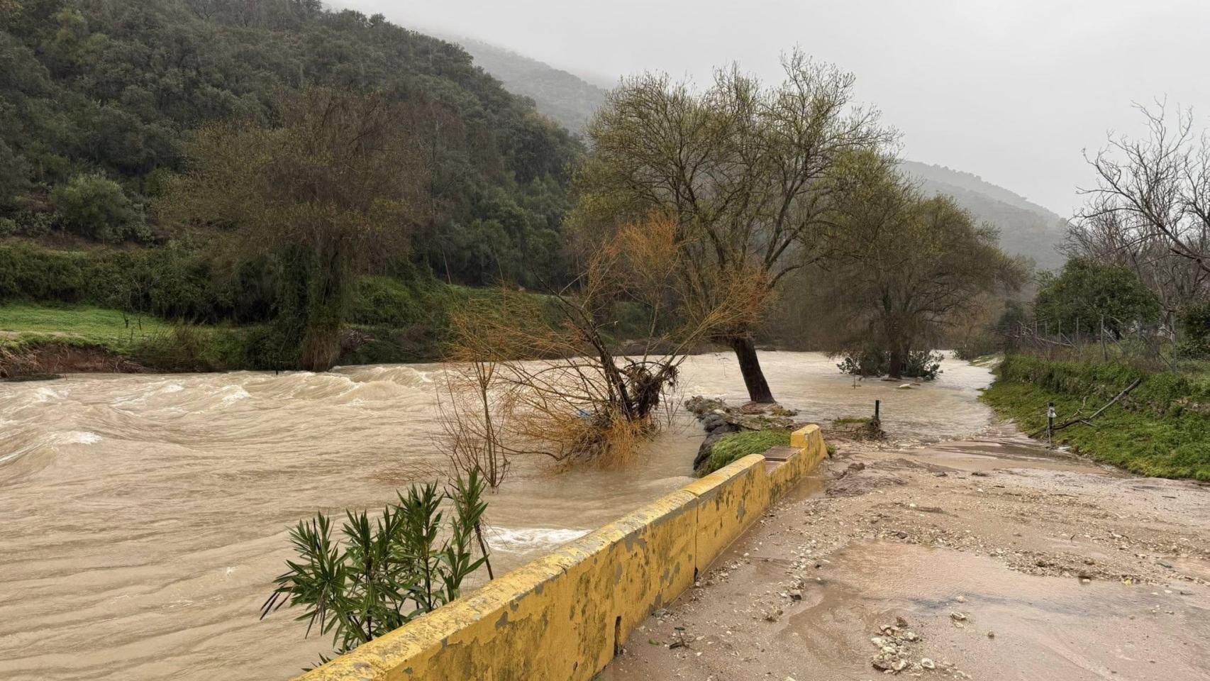 Efectos del temporal en Jimera de Líbar.