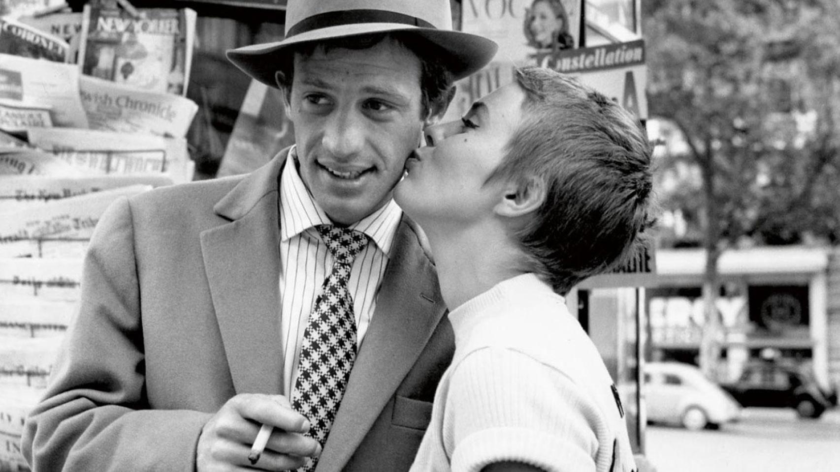 Jean-Paul Belmondo y Jean Seberg en 'Al final de la escapada' (Jean-Luc Godard, 1960)