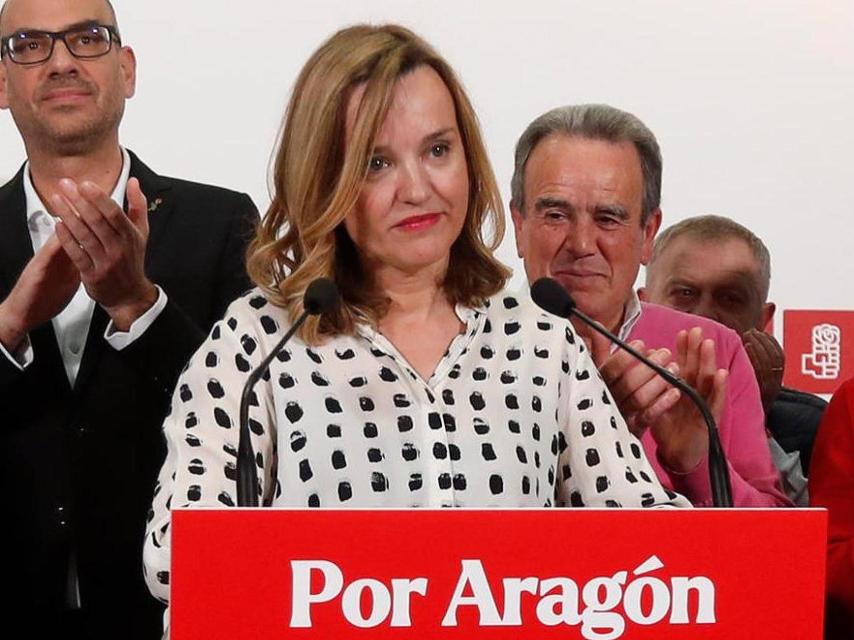 La candidata socialista Pilar Alegría, durante su comparecencia de anoche tras el escrutinio.