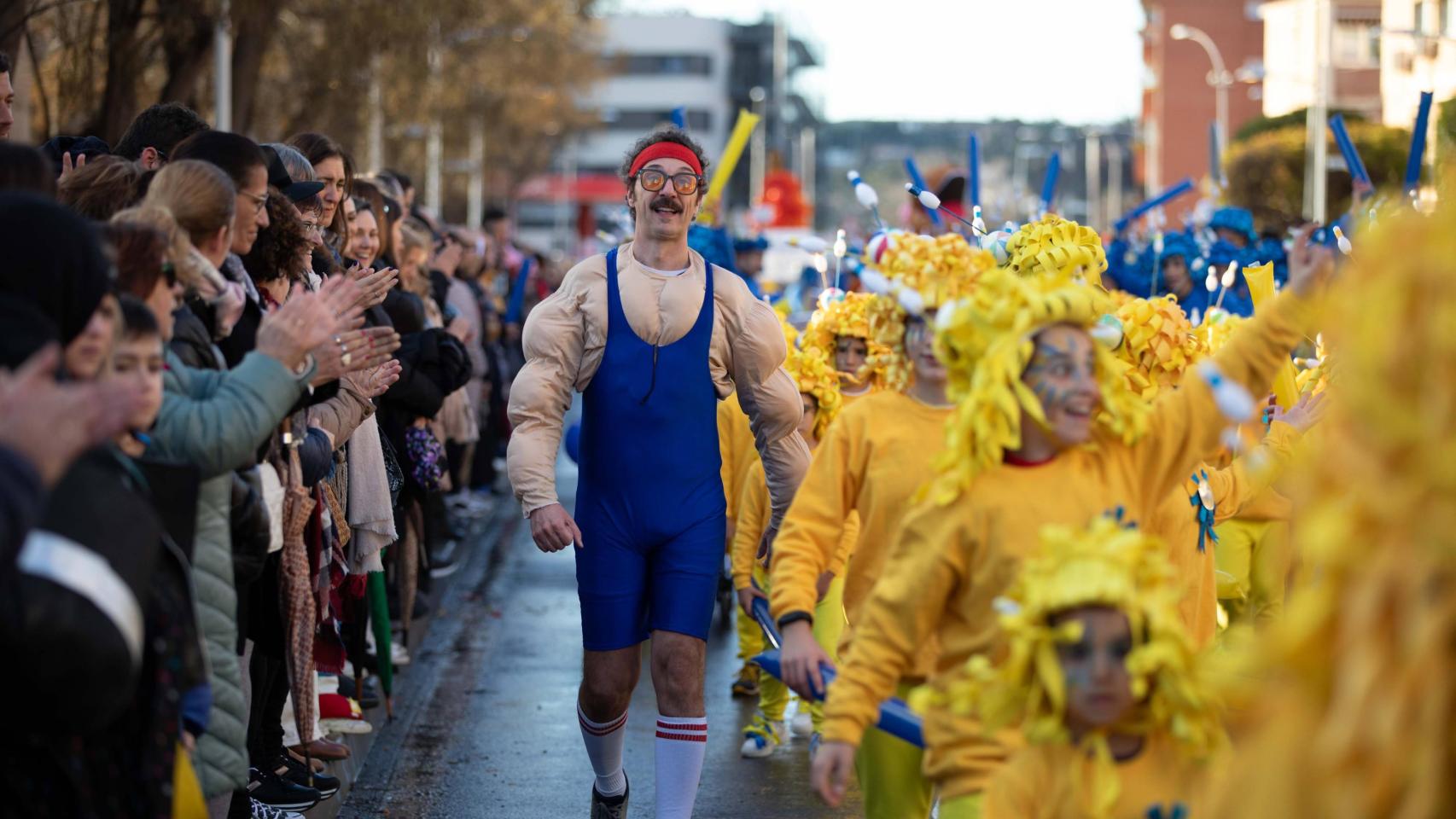 El gran desfile del sábado 14 de febrero adelanta su salida a las 16:00 horas.