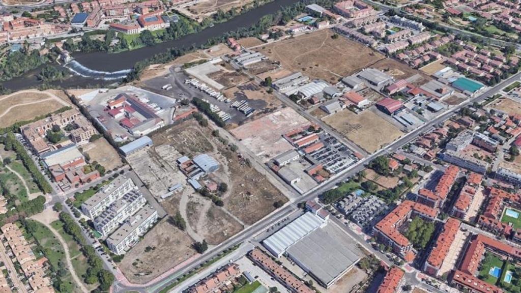 Urbanización calle Villagarcía de Campos y Camino Viejo.