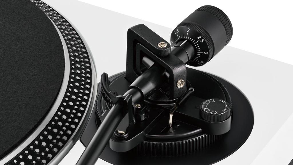 AT LP120XBT en blanco