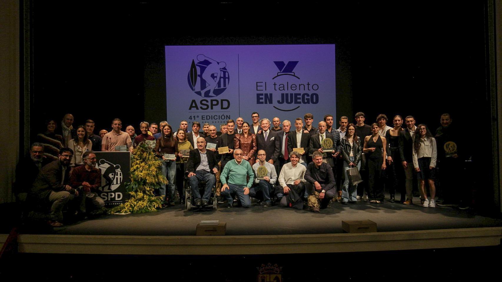 Foto de familia de la Gala del Deporte en Segovia.