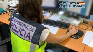 Una investigadora de la Policía Nacional.