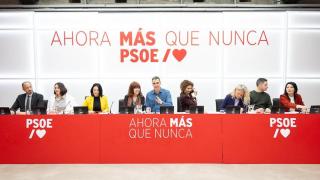 Pedro Sánchez y María Jesús Montero, ante la Ejecutiva del PSOE.