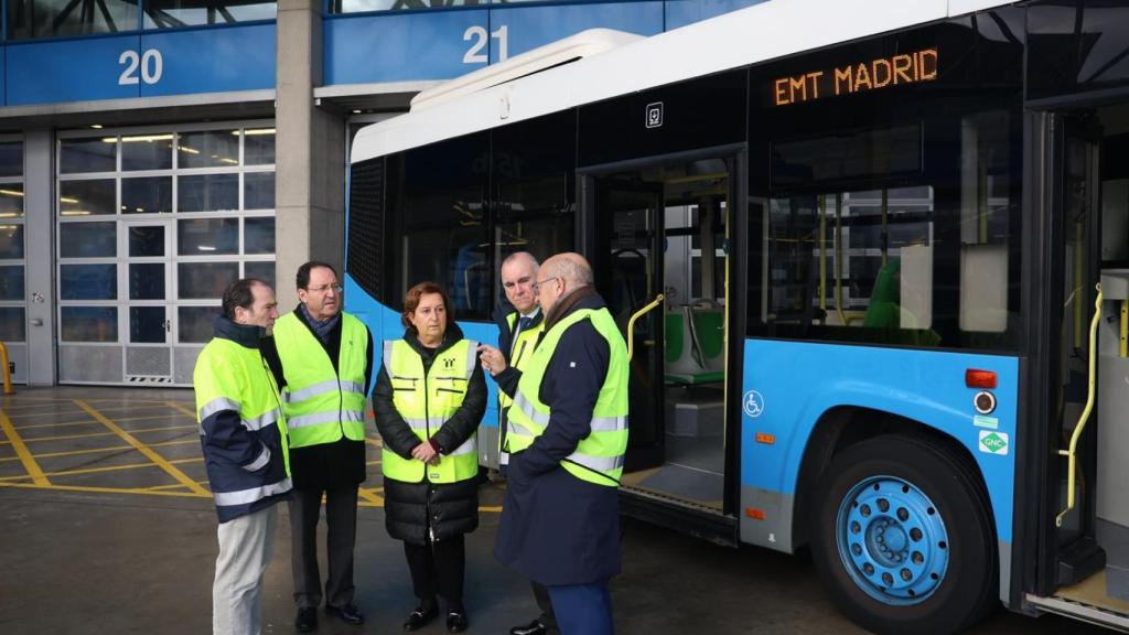 Los vehículos han realizado trayectos urbanos en la capital de España.