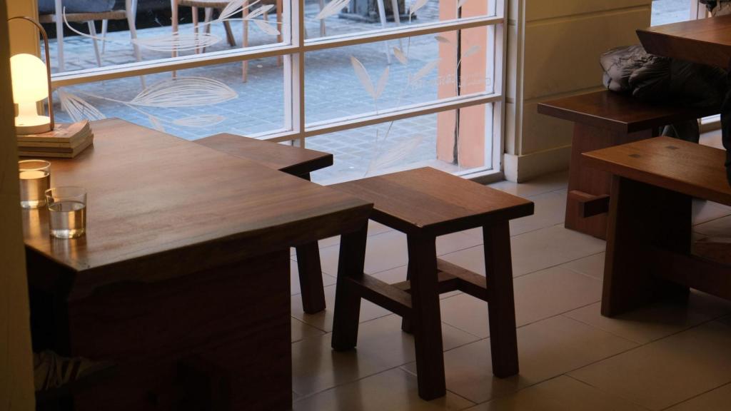 Detalle de una de las mesas de Clem Café.