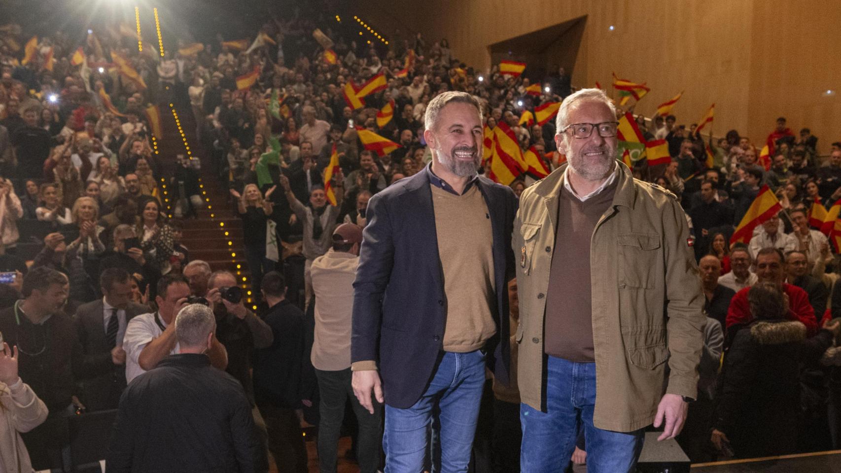 El presidente de Vox, Santiago Abascal, presenta a los candidatos de la formación a las elecciones autonómicas del 15 de marzo de 2026