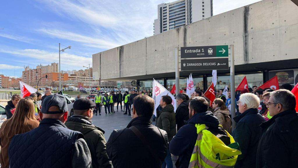Concentración de maquinistas en Zaragoza.