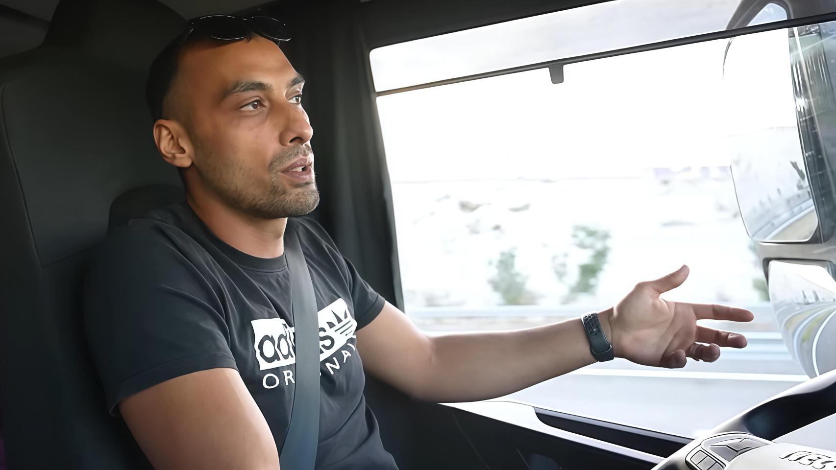 Darío, en el canal de Ted Archie