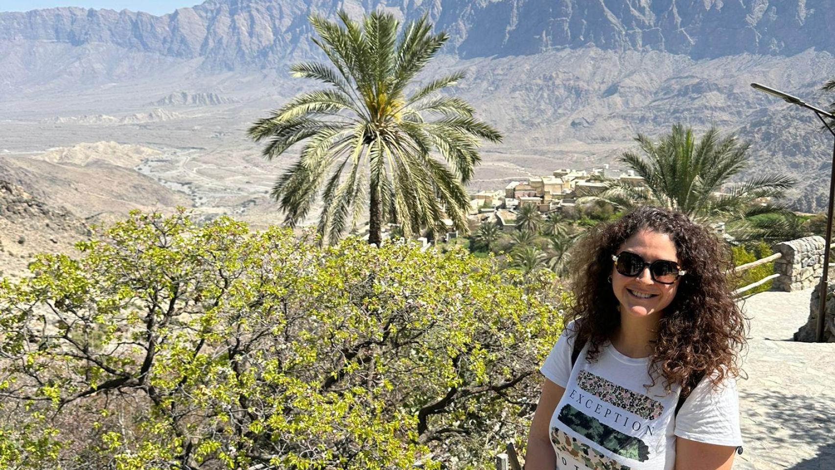 Laura en Omán, su nuevo hogar.