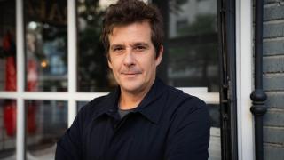 Alfonso J. Ussía gana el VI Premio de No Ficción Libros del Asteroide por una obra sobre su padre